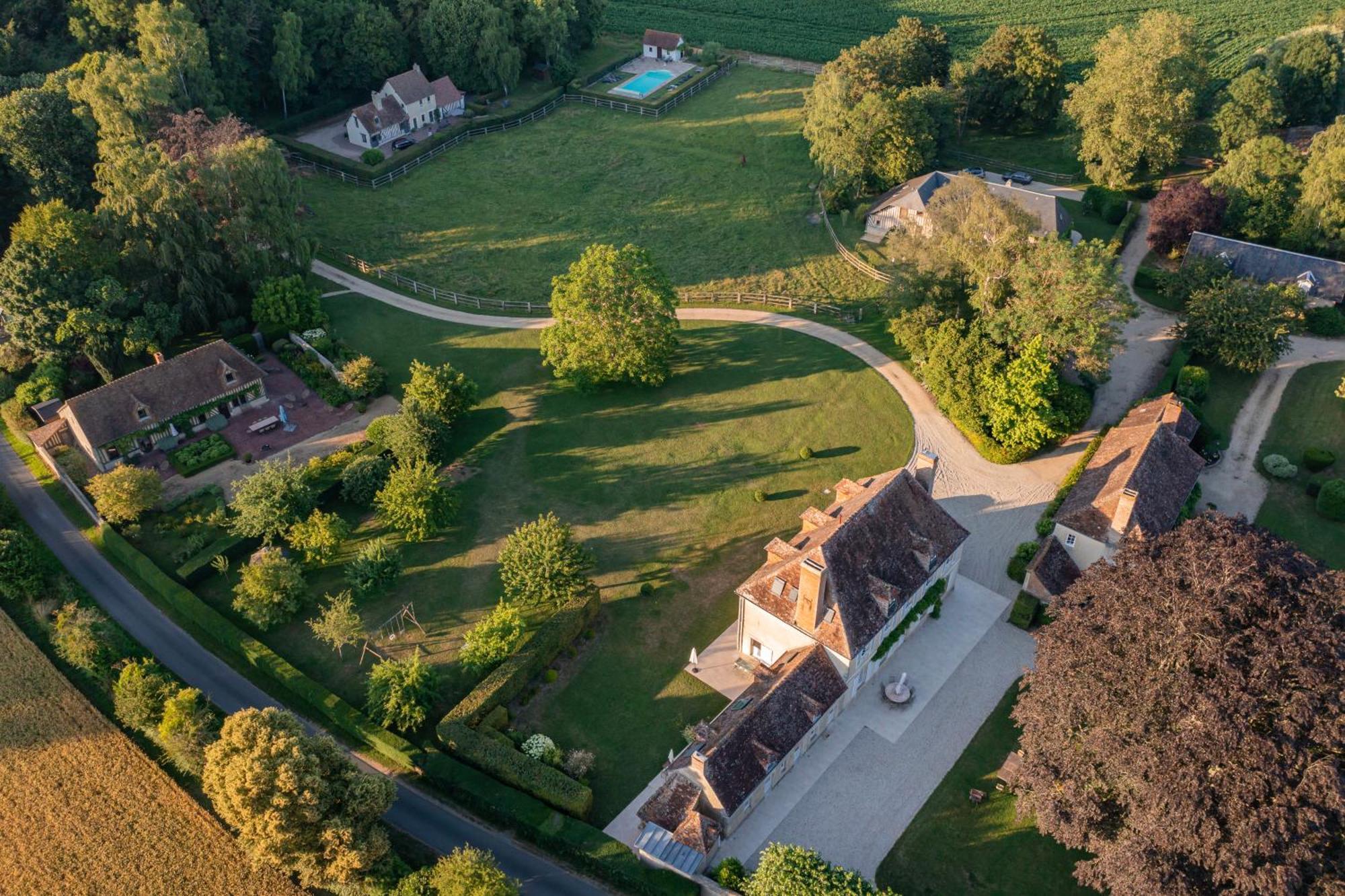 La Maison Corniere Bieville-en-Auge 外观 照片